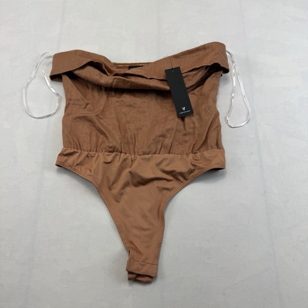 Lulus Women's XS NWT Brown Strapless Off Shoulder Bodysuit Thong Bottom